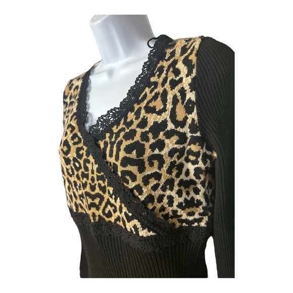 Simona Pelta wool blend sweater - Picture 2 of 7